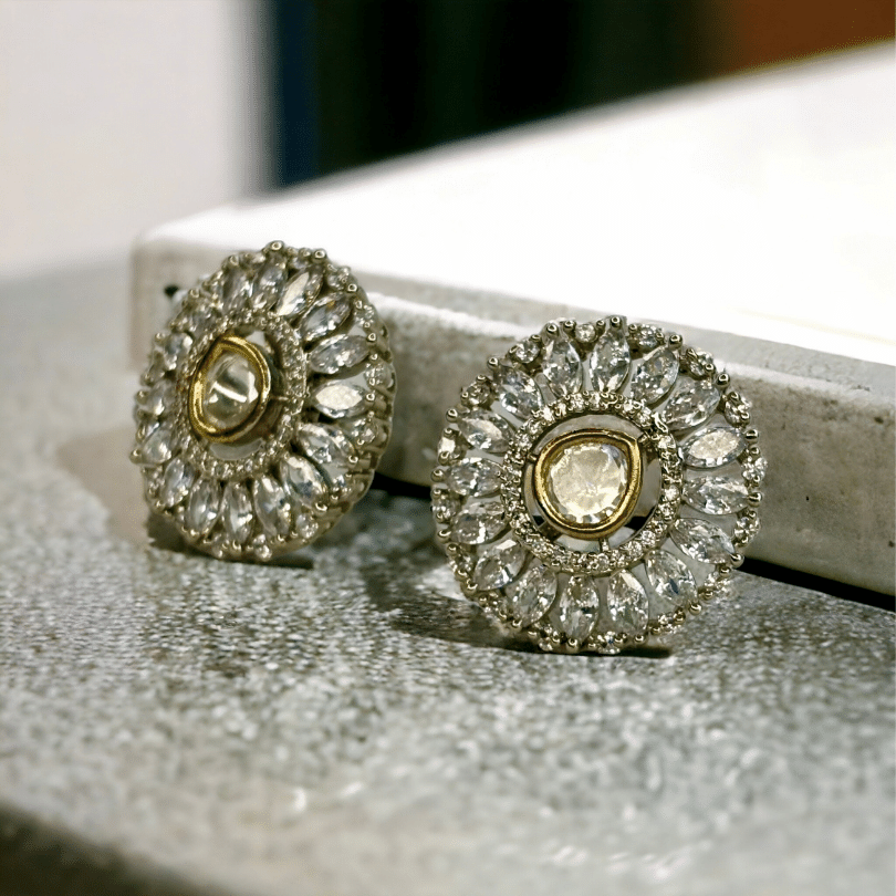 Round Diamond Earrings with Kundan