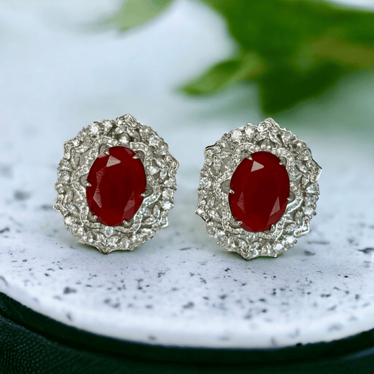 Ruby and Diamond Studs - Juwelen