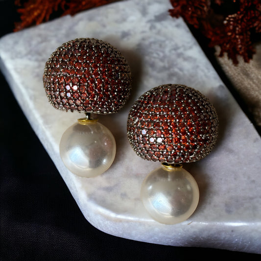 Orange Zircon and Pearl push button studs - Juwelen