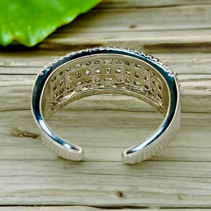 Silver Finished Solitaire Band