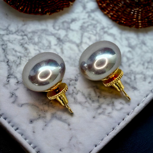 Grey Pearl Studs