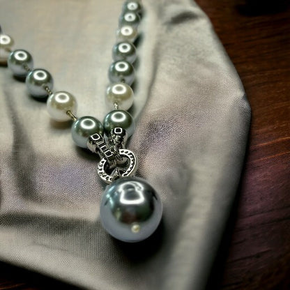 White & Grey Pearl String with Baroque hanging