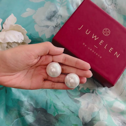 Oversized Pearl Bombs